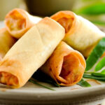 Bánh tráng cuốn chả giò