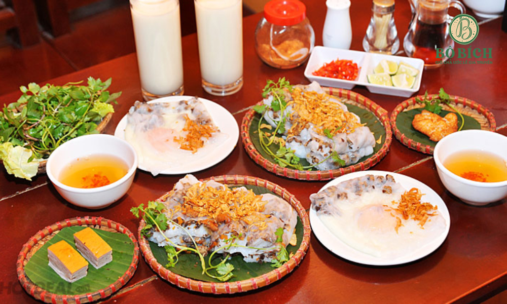 Bánh cuốn chả mực Hạ Long