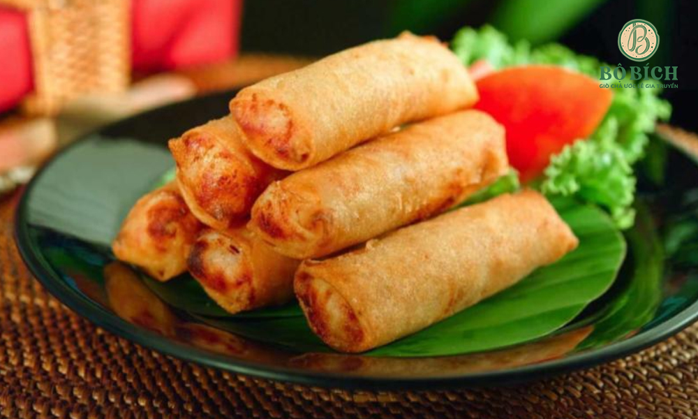 Thưởng thức chả giò khoai môn thịt Thưởng thức chả giò khoai môn thịt