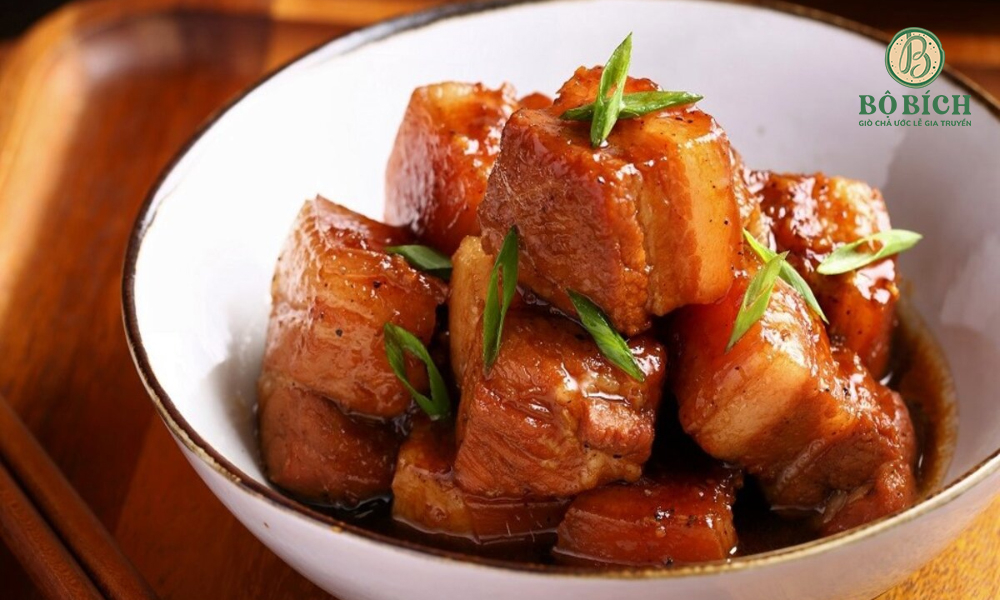 Thịt kho tàu