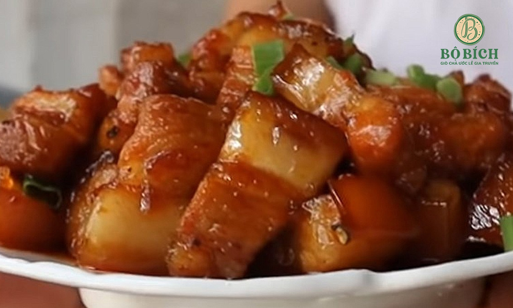 Thịt ba chỉ rim mắm